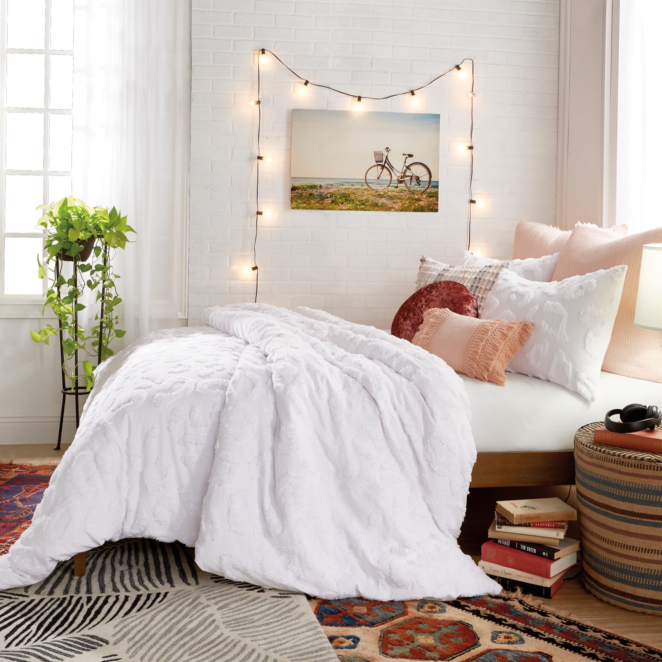 Peri Home Chenille Leopard 2 Piece Twin/Twin XL Comforter Set, White, Cotton, Chenille Tufted, Polyfill, Adult, Unisex