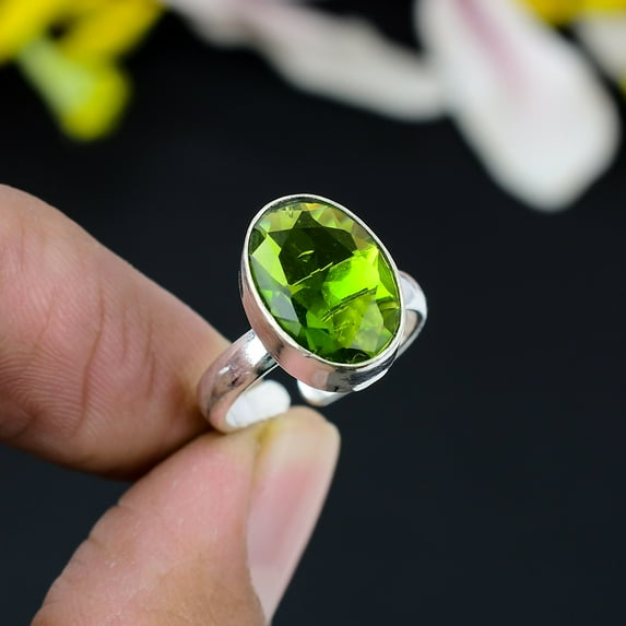 Peridot Gemstone Handmade 925 Sterling Silver Ring Size 5