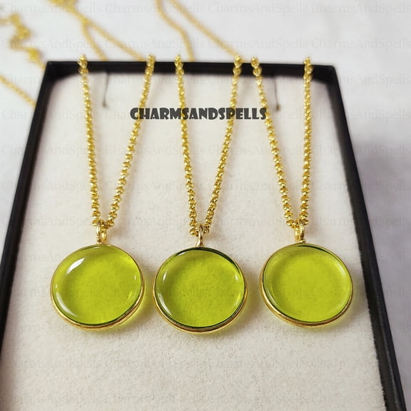 Peridot Quartz Necklace, August Birthstone Necklace, Peridot Round Coin Necklace, Elegant Necklaces, Valentine Day Gifts