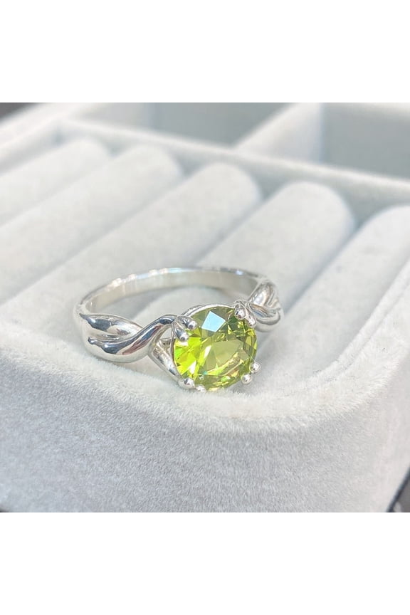 Peridot Ring - August Birthstone Jewelry - Statement Ring - Engagement Ring - Rectangle Ring - Cocktail Ring - Prong Ring