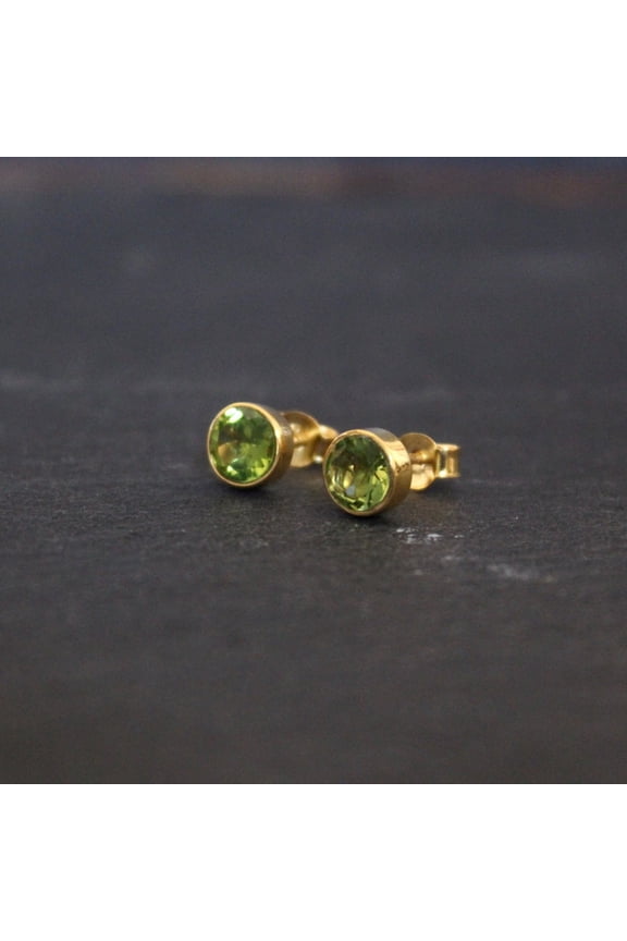 Peridot Stud Earrings, Gold Studs, August Birthstone, Gemstone Earrings, Semi Precious Stone, Gold Vermeil, Birthstone Jewellery