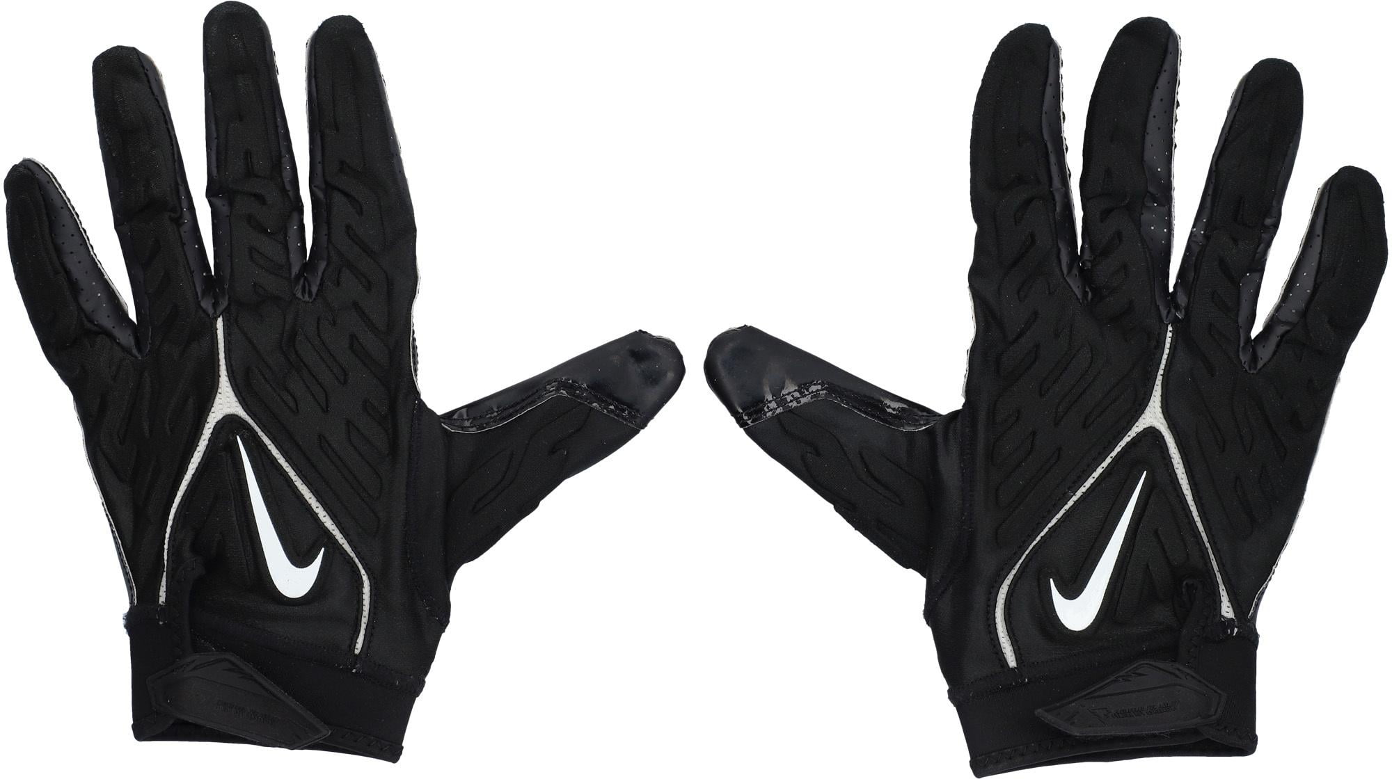 Perrion Winfrey Cleveland Browns Game-Used Black Gloves vs. Atlanta Falcons on October 2, 2022
