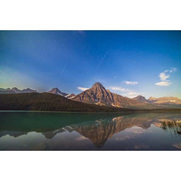 Perseid meteors over Mt Chephren in Banff National Park Canada Canvas Art - Alan DyerStocktrek Images (17 x 12)
