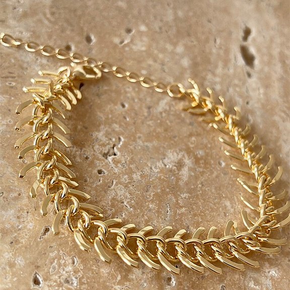 Womens Fishbone Chain Bracelet Thick Durable Alloy Metal Bracelet Electroplated Finish for Long Lasting Shine Gold Tone