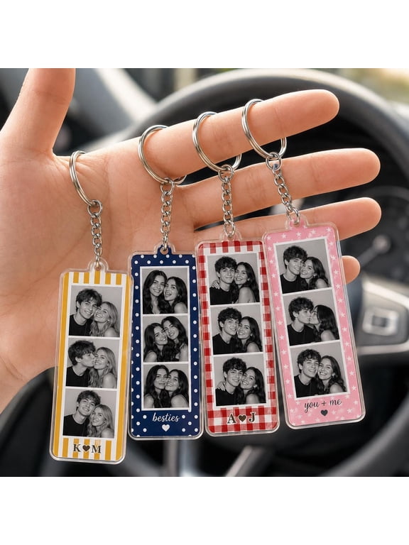 Personalized Couple or Family Photo Acrylic Keychain with Custom Picture Keyring, Meaningful Wedding, Anniversary or Friendship Keepsake and Photo Gift for Couples, Partners, Friends or Family