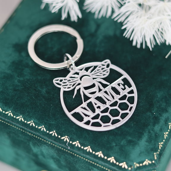 Personalized Custom Name Key Chains Cute Hexagon Honeycomb Insect Bee Keyring Bag Ornament Accessories Nameplate Keychain
