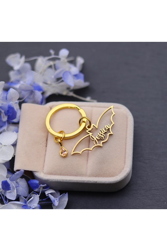 Personalized Customized Bat Keychain Custom Name Animal Stainless Steel DIY Nameplate Key Chain Halloween Gift For Women Men
