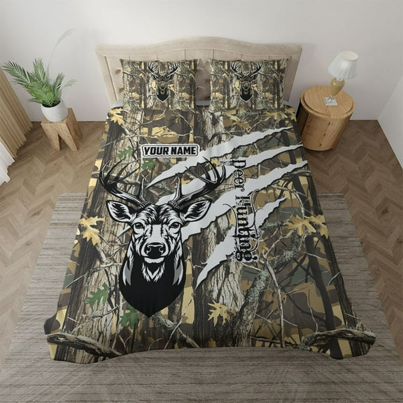 Personalized Deer Hunting Bedding Set – Custom Name Camo Forest Buck Design Duvet Cover & Pillowcases, Hunter Bedroom Decor, Gift for Outdoorsmen
