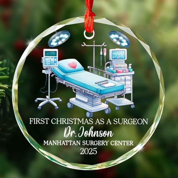 Personalized First Christmas as a Surgeon Glass Ornament, Custom Name Best Surgeon Ever Christmas Ornament 2025, Xmas Tree Ornaments Gift for Medical Assistant, Surgeons Gifts for Thank You