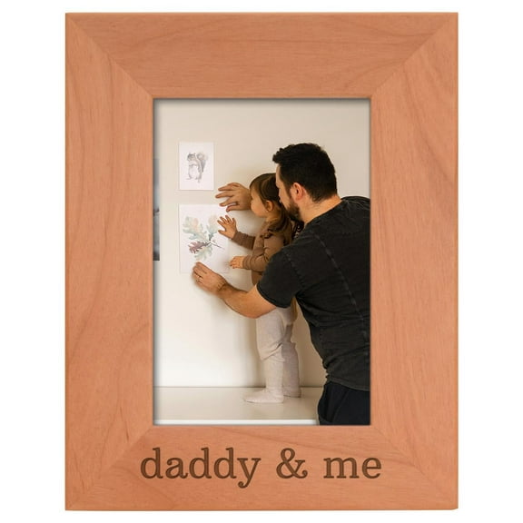 ThisWear Personalized Gifts Father's Day Gift Daddy's & Me Son Daughter Natural Wood Engraved 4x6 Portrait Picture Frame Wood