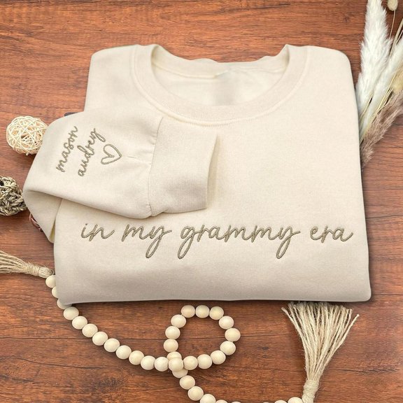 Personalized In My Grammy Era Embroidered with Names Mom Grandma Christmas, Sweatshirt