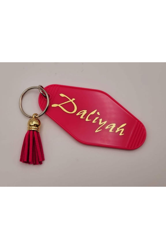 Personalized Keychain Retro Motel Keychain Gifts for Women Bridesmaid