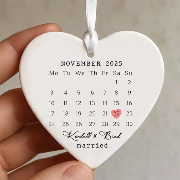 Personalized Married Calendar Ornament - Custom Wedding Date Anniversary Keepsake, Calendar Gift for Couple