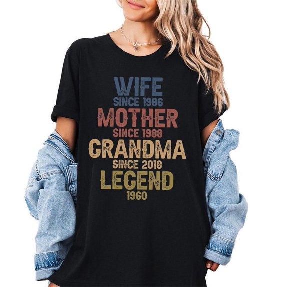 Personalized Mom Grandma Shirt, Mother's Day Shirt, Wife Mother Grandma Legend Shirt, comfort cotton