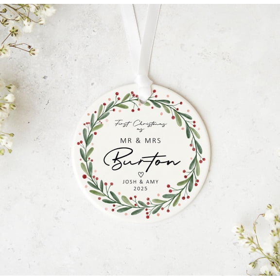 Personalized Mr and Mrs Clear Glass Ornament, Custom Names Newlywed Christmas Wedding Keepsake