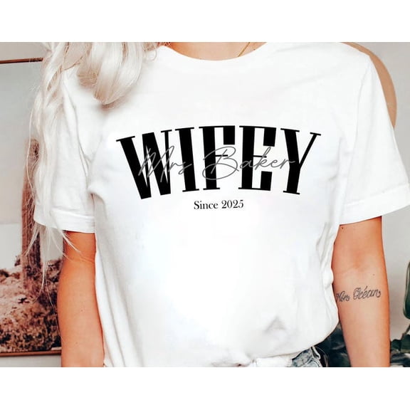 Pesonalised Wifey and Hubby Shirt, Mr and Mrs, Just Married Shirt, Honeymoon Shirt, Wife And Hubs Shirts, Wedding Shirt, Mrs Wife