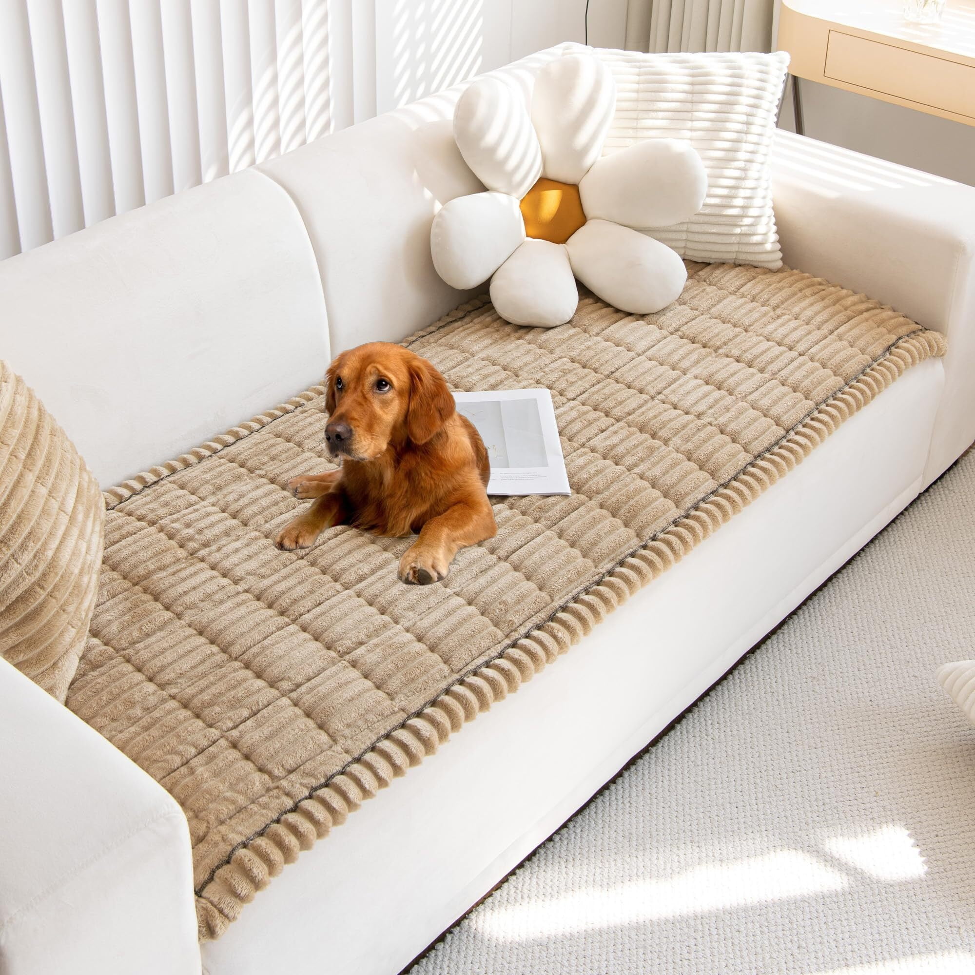 Pet Couch Cover, Couch Covers for Dogs, Washable Dog Sofa Covers Couch Protector, Fuzzy Non Slip Couch Slipcover Pet Friendly