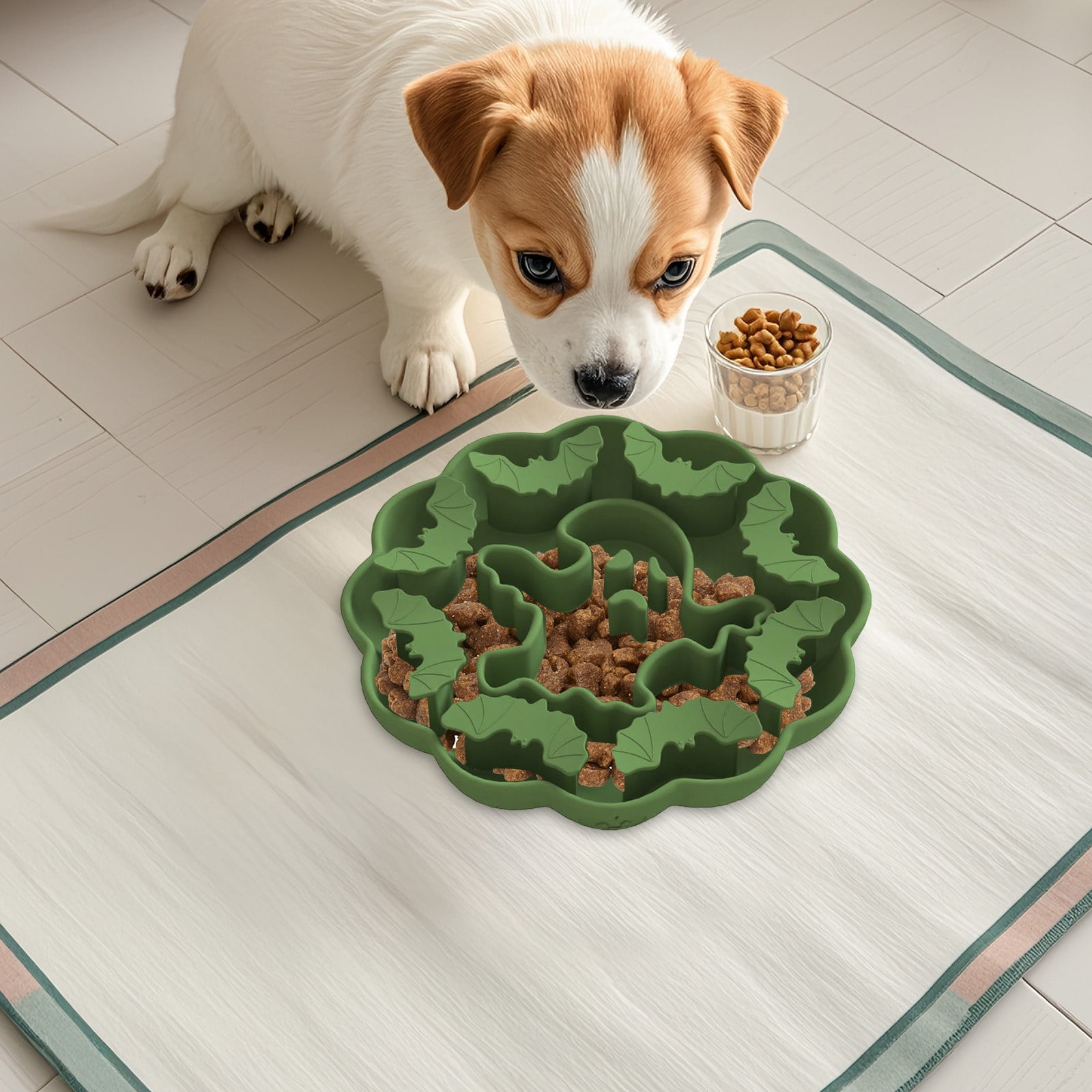 Pet Slow Feeder Bowl Silicone Dog Cat Food Bowl Anti Choking Maze Feeding Dish with Suction Base Non Slip Healthy Eating Dish for Small Medium Dogs Cats Feeding Training Bowl