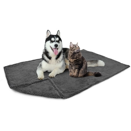 PetAmi Fluffy Dog Blanket for Medium Large Dog, Pet Blanket for Bed, Sherpa Furniture Couch Cover Protector, Soft Fleece Cat Sofa Throw, Shag Plush Reversible Washable for Puppy Kitten, Gray 40x60