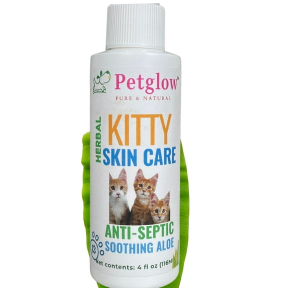 PetGlow Cat Dandruff Treatment Spray Itch Relief Dry Shampoo, 4 Fl. Oz.
