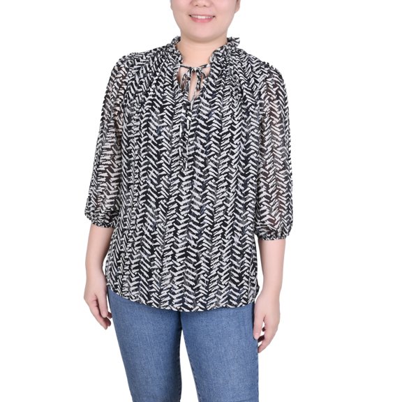 Petite 3/4 Sleeve Chiffon Blouse