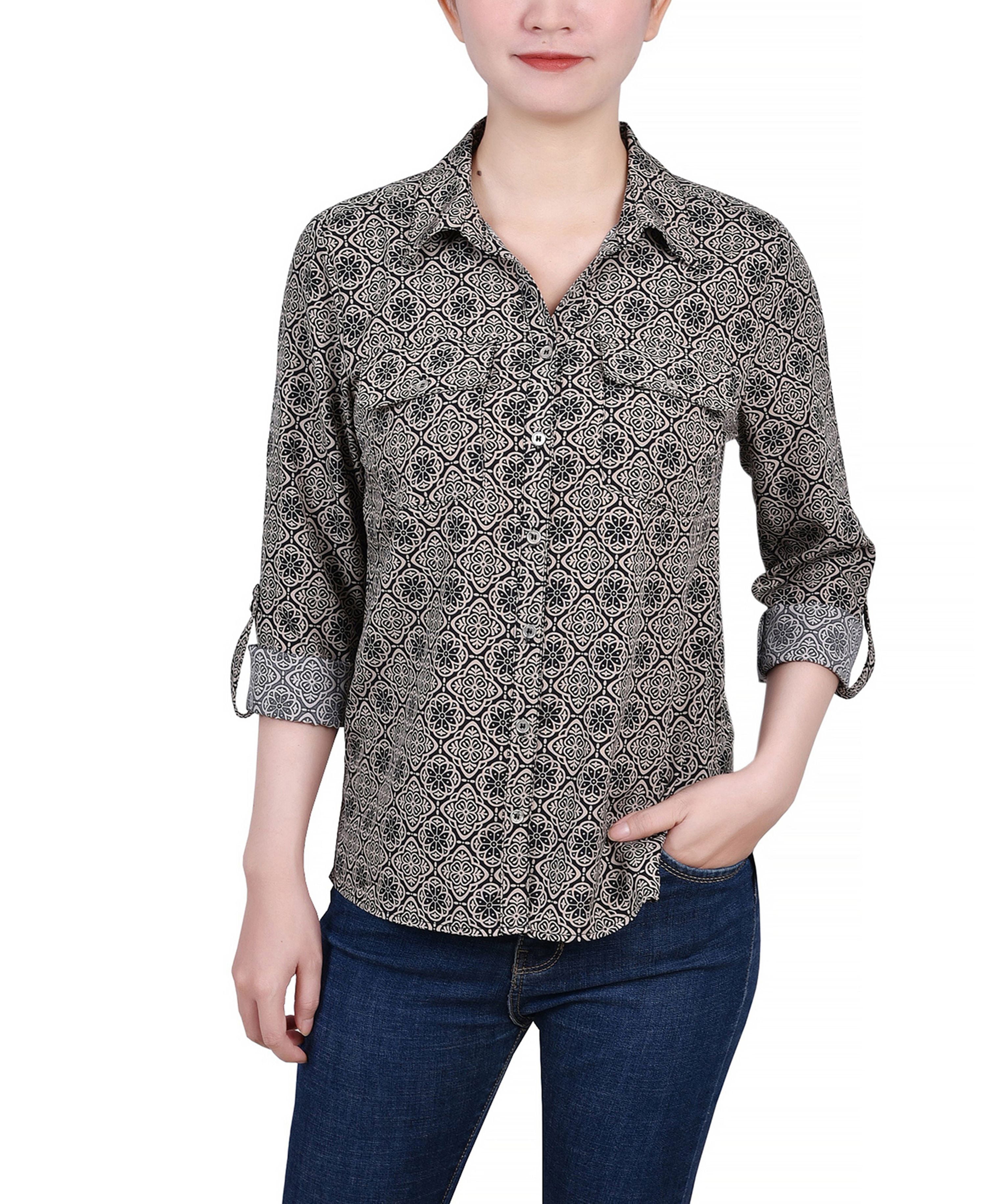 Petite 3/4 Sleeve Tiered Hem Blouse
