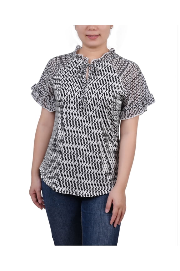 Petite Chiffon Short Ruffled Sleeve Crepe Knit Top Justin Print PL