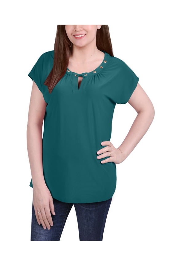 Petite Size Short Sleeve Grommet Top With Keyhole Emerald PL