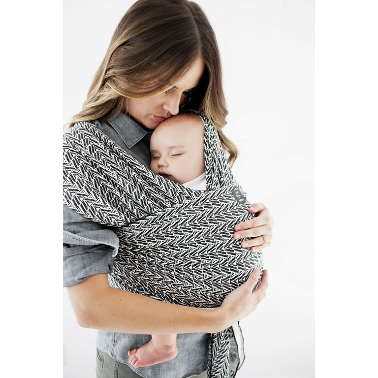 Petunia pickle bottom outlet baby carrier