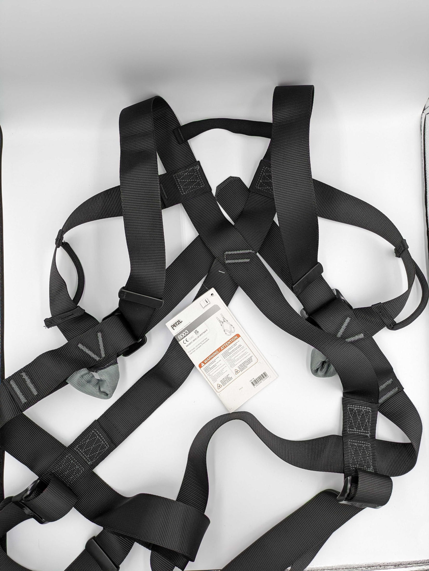 Petzl Men's 8003 Full Body Harness Size 1