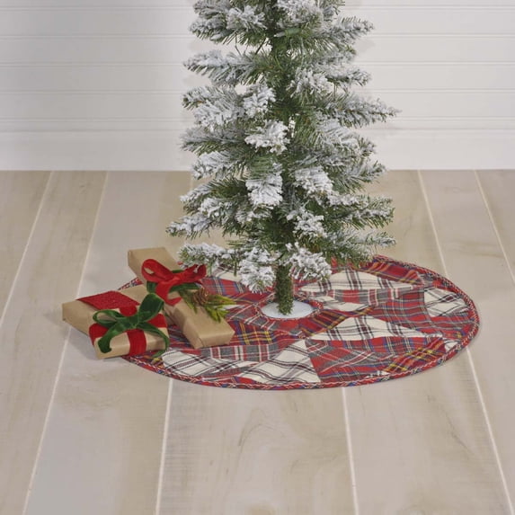 Farmhouse Tomato Red Patchwork Cotton Peyton Christmas Decor Patchwork Rope Chambray Round Tree Skirt