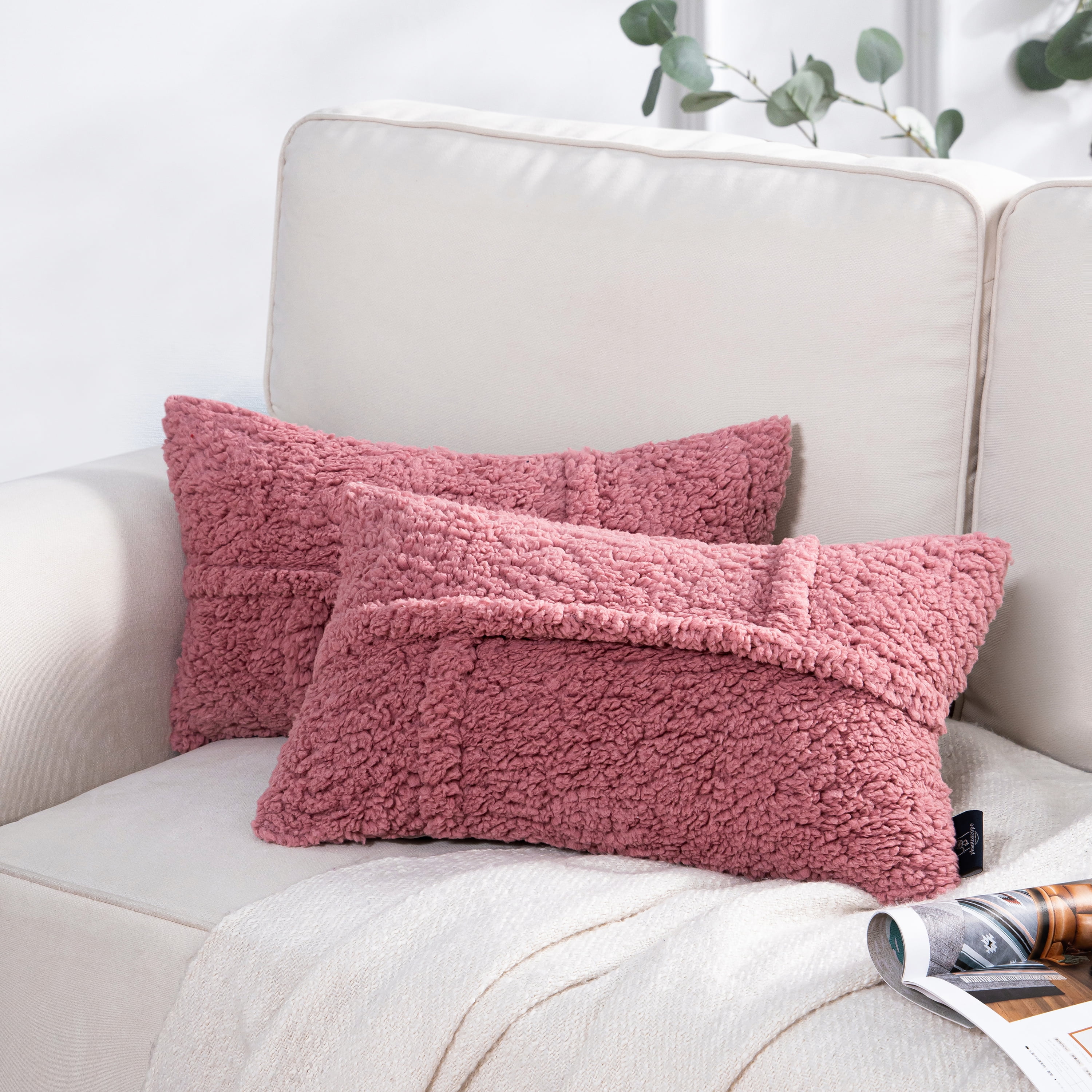 Phantoscope 12 in x 20 in Pink Sherpa, Velvet Decorative Pillow Cover, (2 Count)