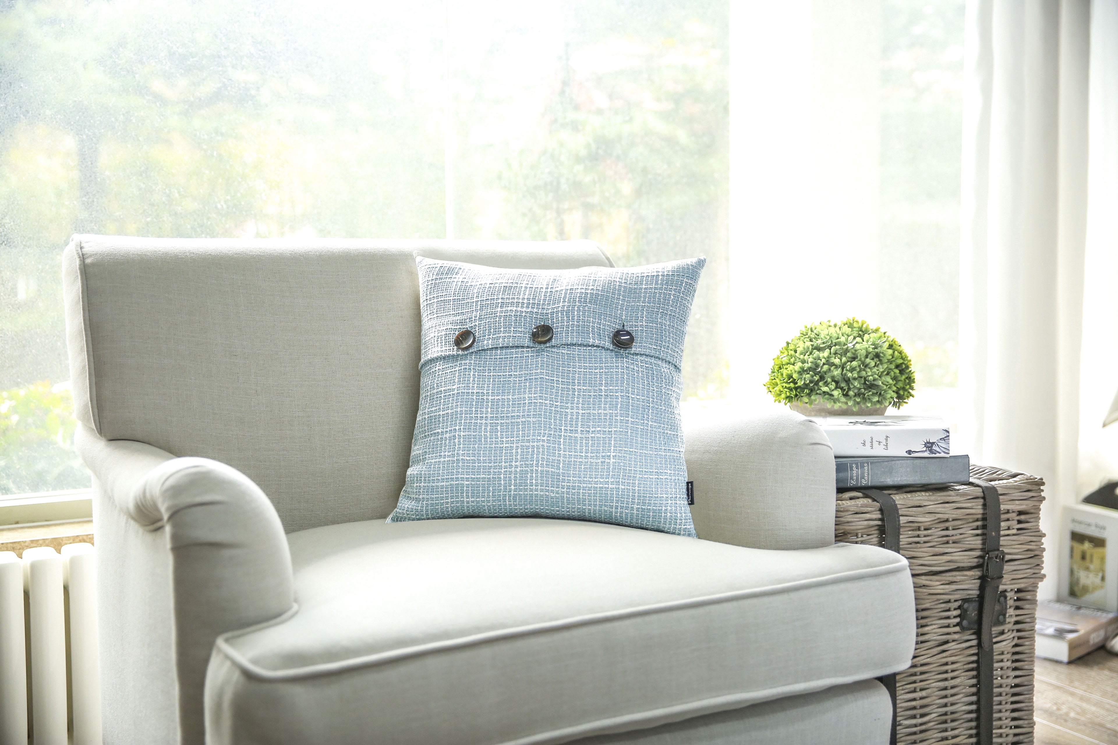 Set of 2 Throw pillow covers 3 Button Blue Color Phantoscope Linen Decorative Throw Pillow 18x18inch Case Cushion sofa bed Covers