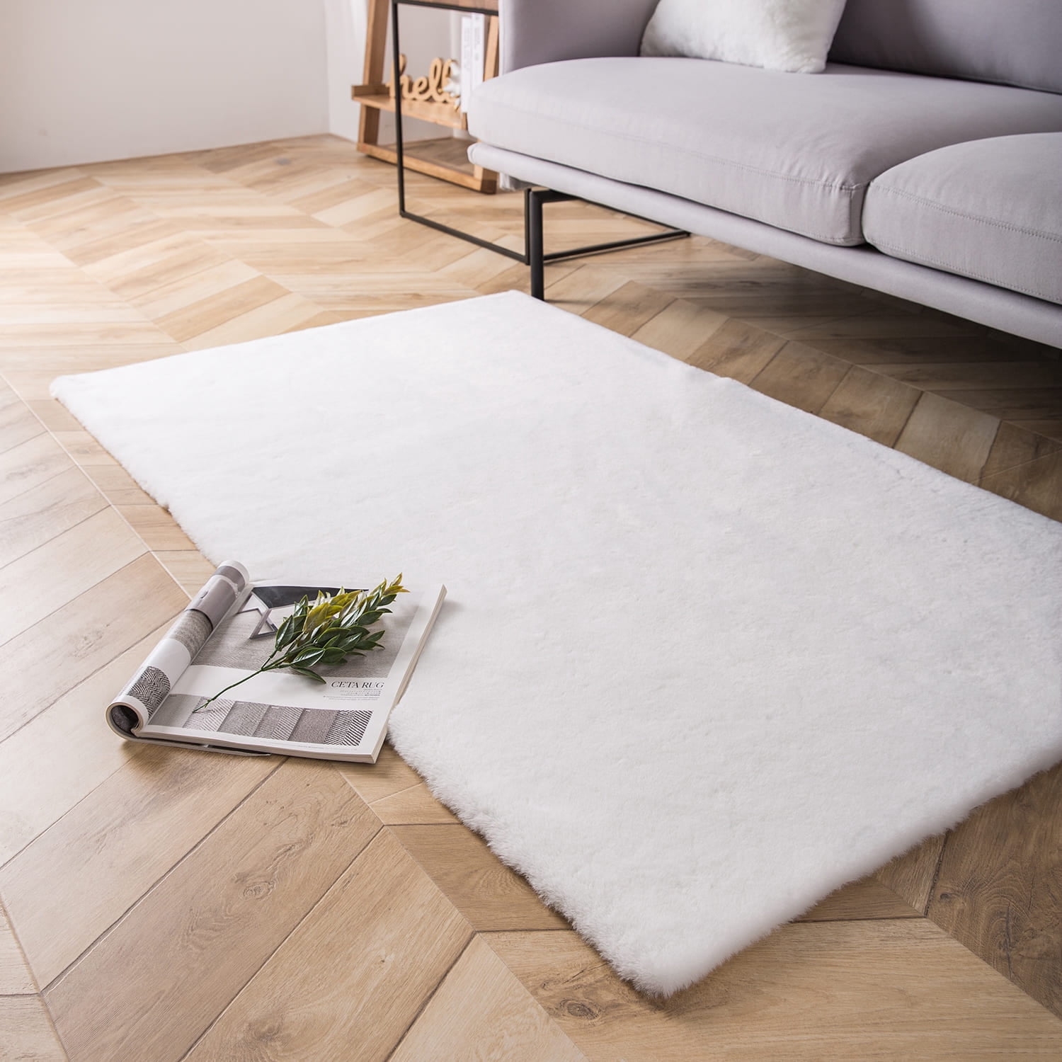 Phantoscope Deluxe Soft Faux Rabbit Fur Collection Decorative Home Decor Modern Area Rug, White