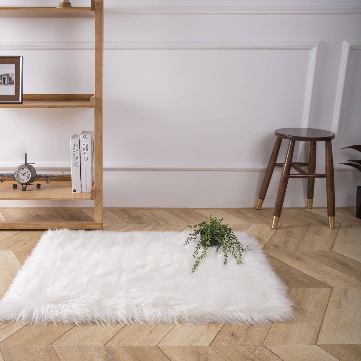 Phantoscope Deluxe Soft Faux Sheepskin Fur Collection Decorative Home Decor Modern Area Rug, White