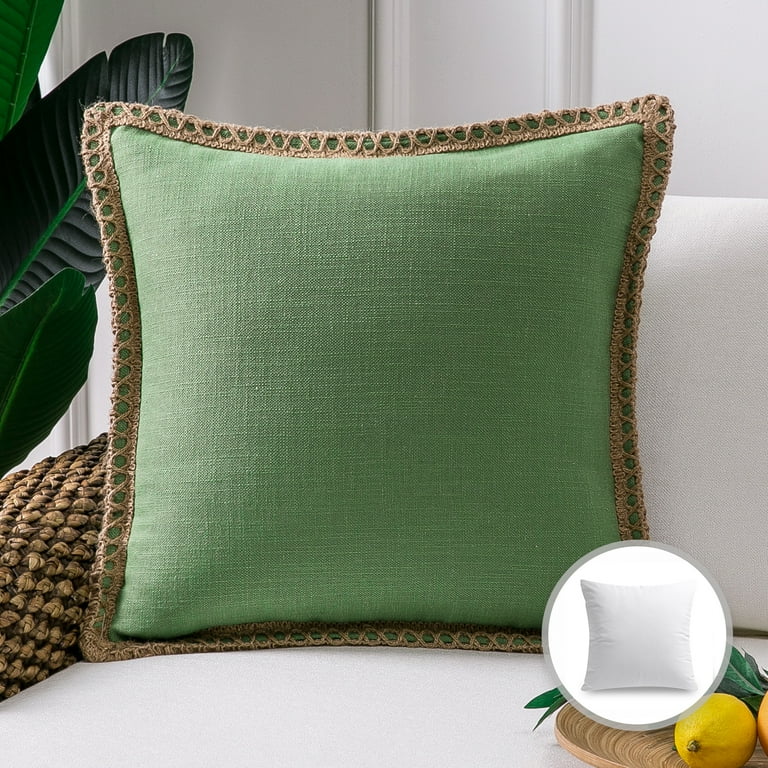 https://i5.walmartimages.com/seo/Phantoscope-Farmhouse-Burlap-Linen-Edge-Christmas-Decorative-Throw-Pillow-for-livingroom-Bedroom-18-x-18-Green-1-Pack_dba226e9-b00f-4069-86f3-219a0ef7cd1d.5dbf8516d73eb6ce8b6b2018097552cd.jpeg?odnHeight=768&odnWidth=768&odnBg=FFFFFF