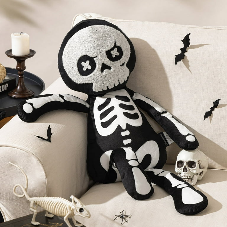 Skull throw pillow hotsell