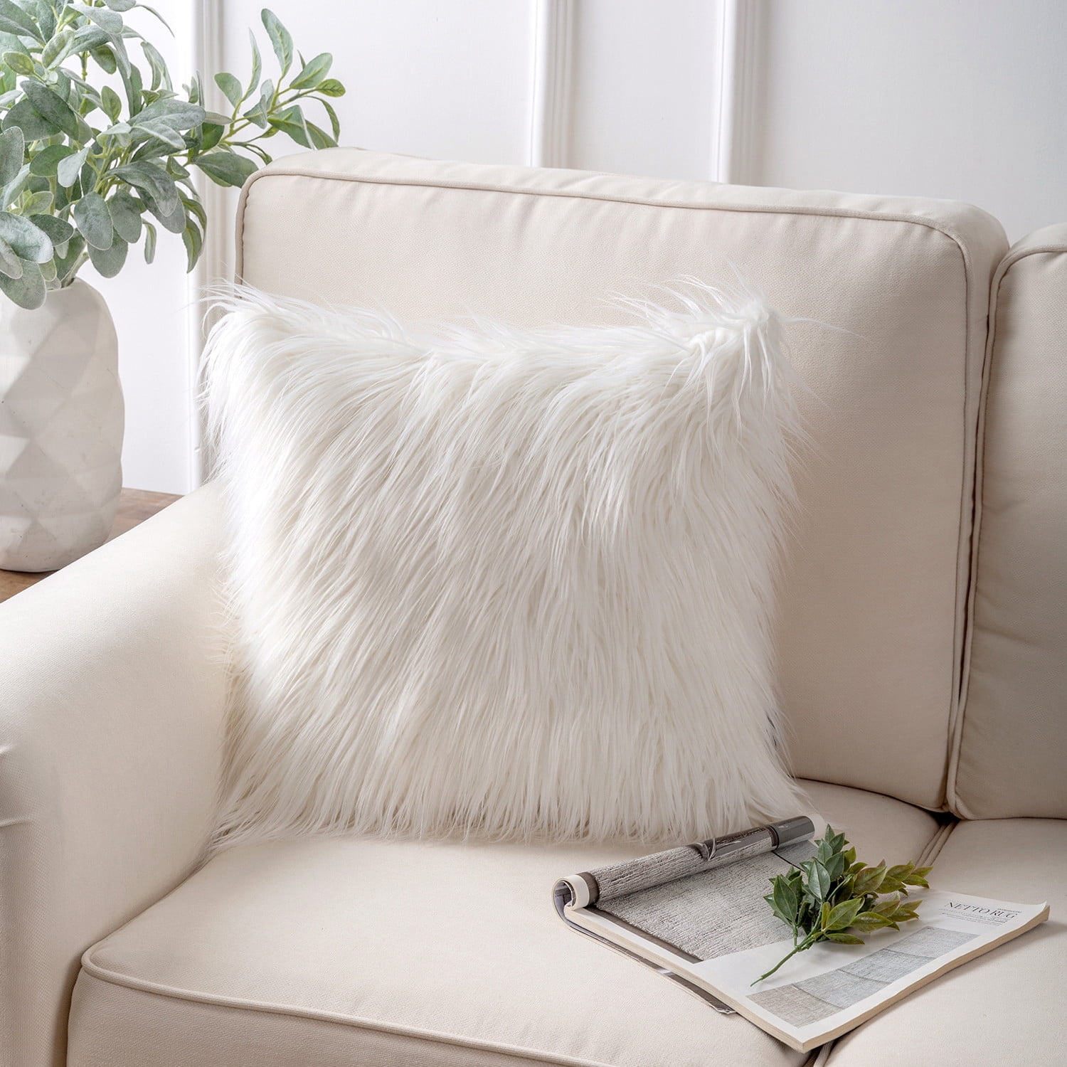 Phantoscope Plush Faux Fur Full Throw Pillow with Insert, 22"x22", Offwhite, 1 Pack