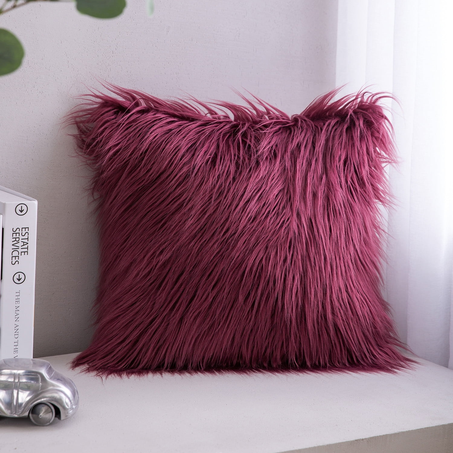 Phantoscope Plush Faux Fur Full Throw Pillow with Insert, 22"x22", Purple, 1 Pack