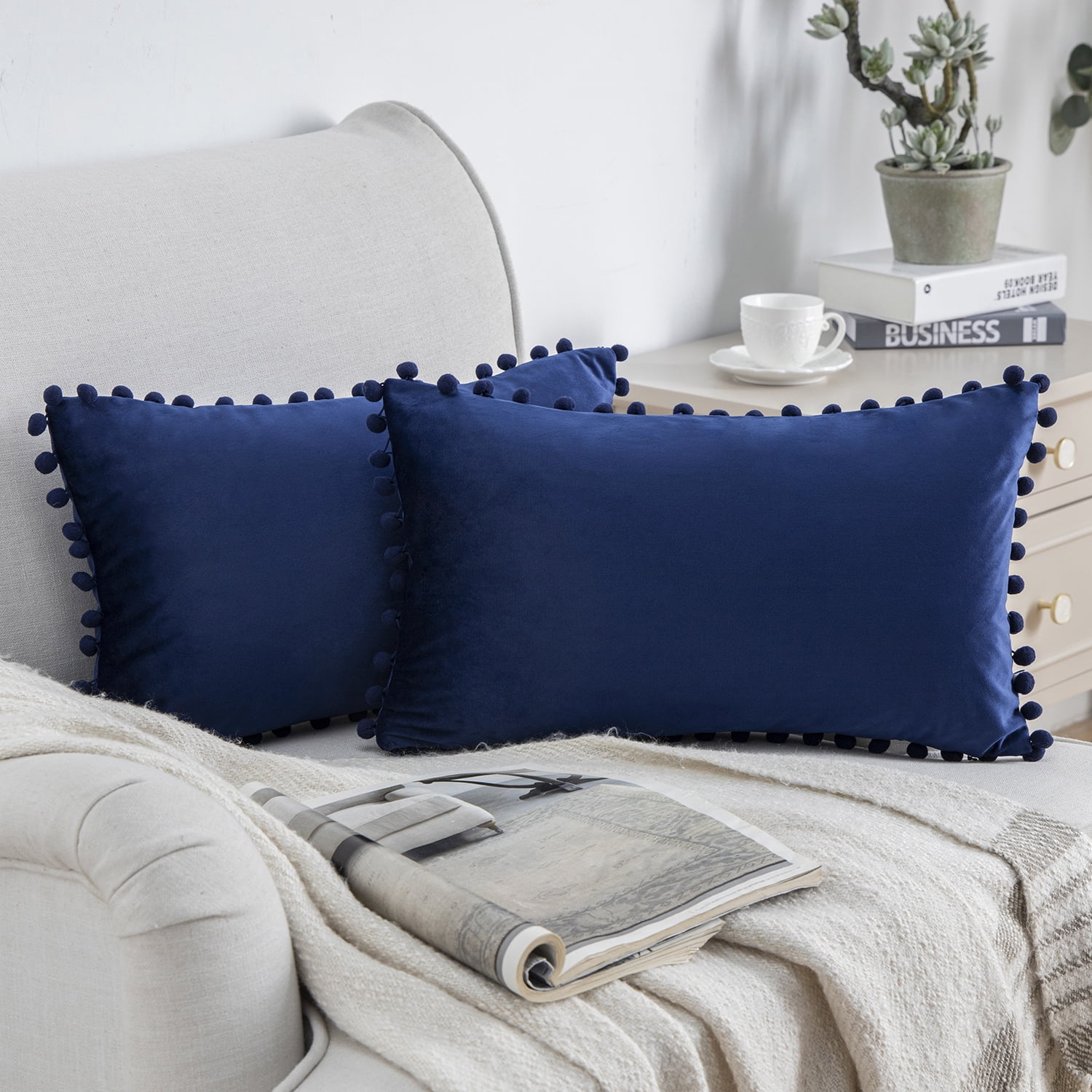Phantoscope Silky Velvet Series Pom Pom Decorative Throw Throw Pillow
