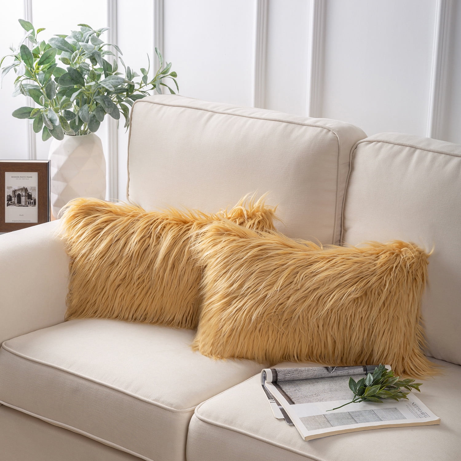 Phantoscope Soft Fluffy Faux Fur Rectangle Cushion Decorative Throw Pillow Cover with Insert Filled, 12" x 20", Ginger, 2 Pack