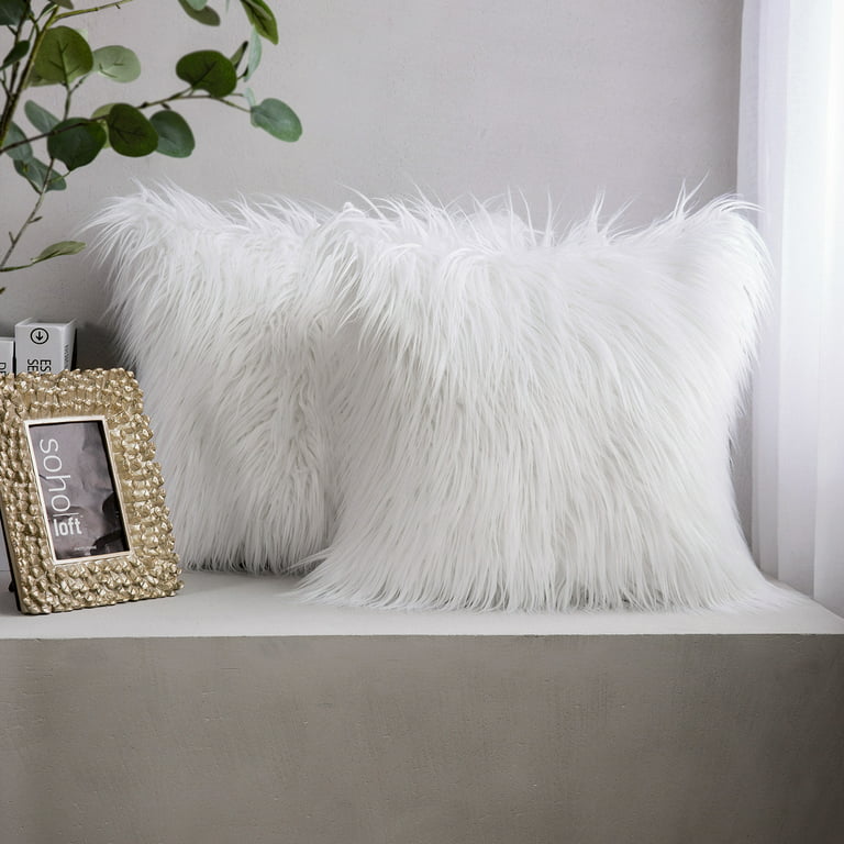 https://i5.walmartimages.com/seo/Phantoscope-Soft-Fluffy-Faux-Fur-Square-Cushion-Decorative-Throw-Pillow-Cover-with-Insert-Filled-22-x-22-White-2-Pack_0ef0747d-649b-41d1-a5fb-c863c1ab4b3d.8f72a8a1a88394979f032b5f2e567c6e.jpeg?odnHeight=768&odnWidth=768&odnBg=FFFFFF