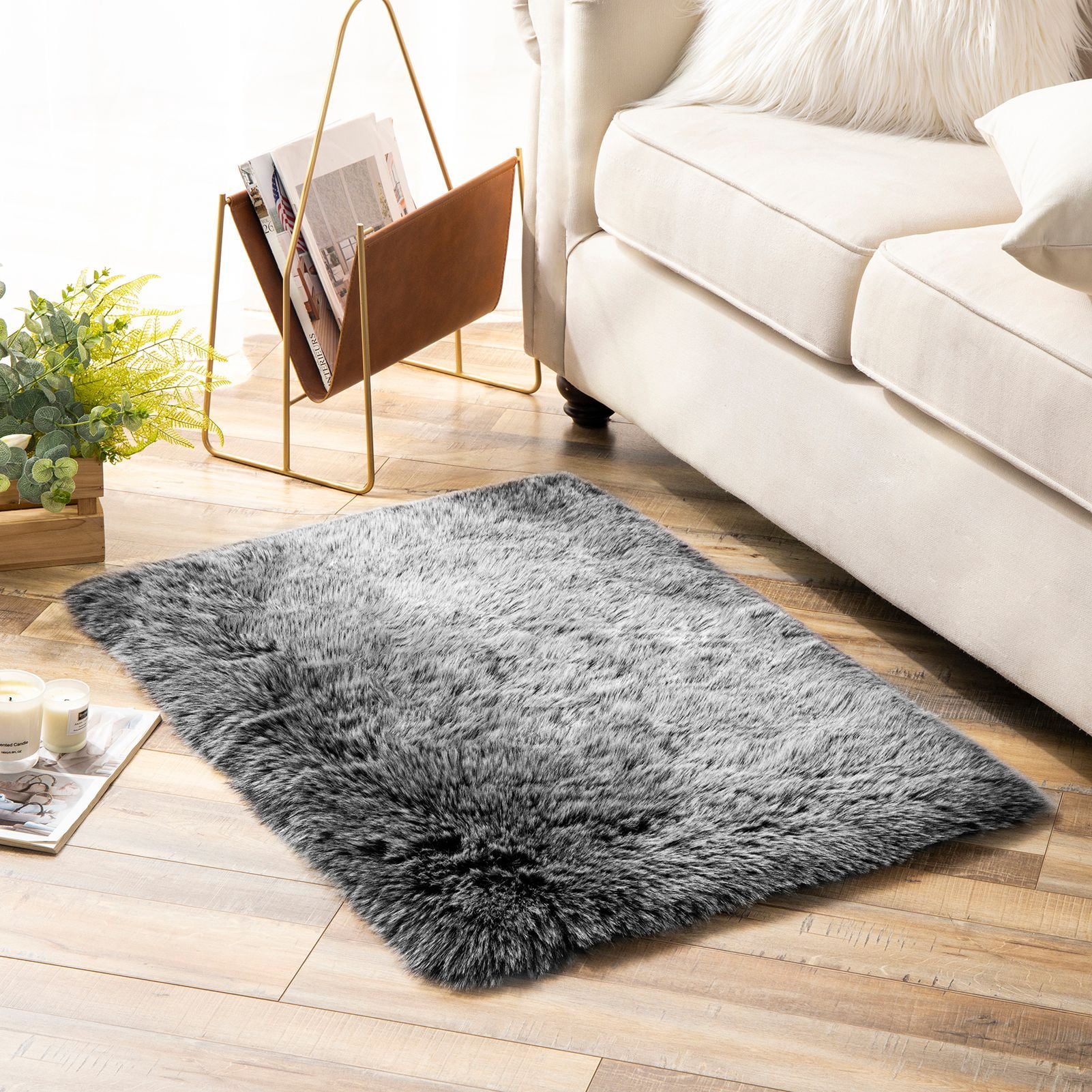 Phantoscope Ultra Soft Faux Fox Fur Black, Indoor Area Rug, 2 x 3 ft, Rectangle