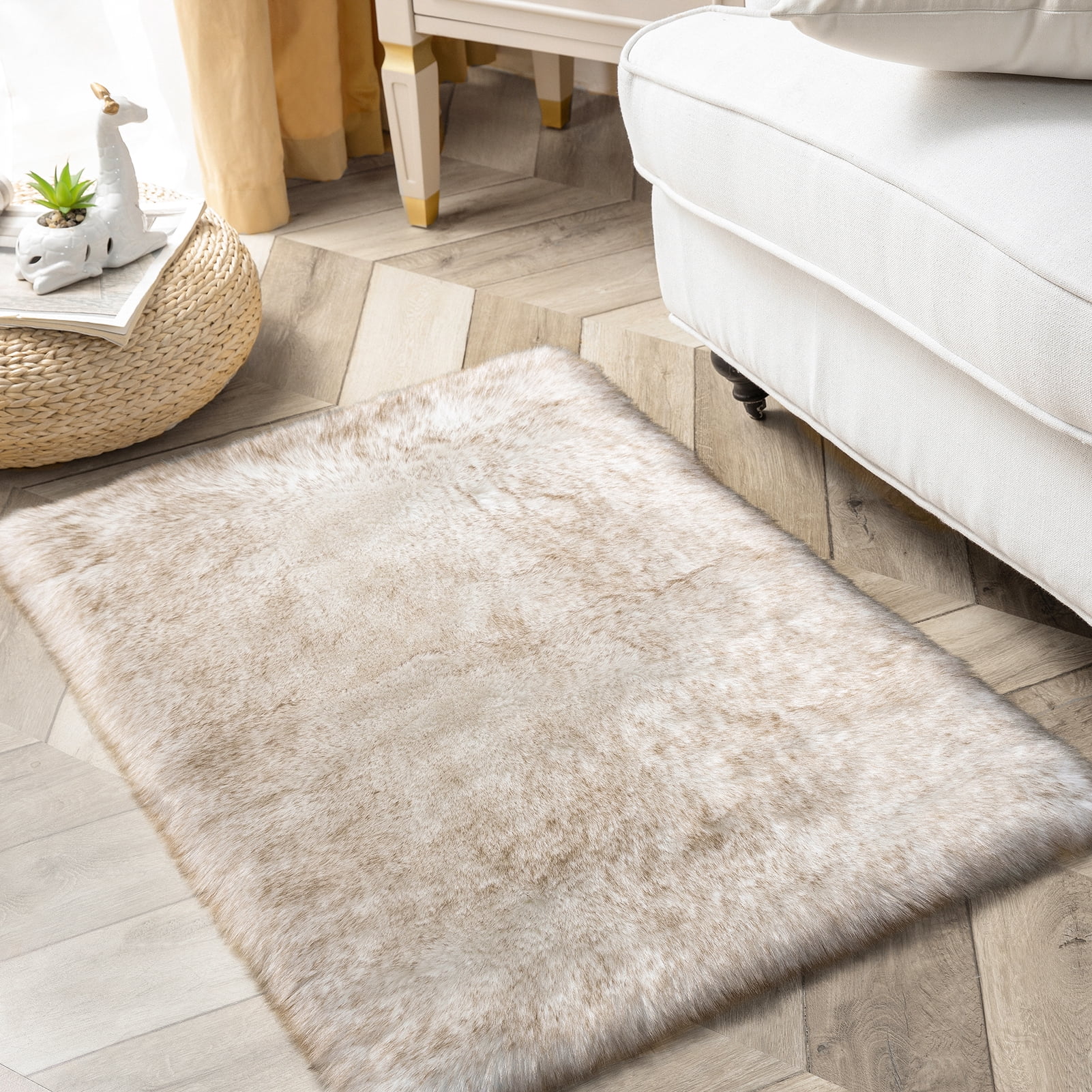 Phantoscope Ultra Soft Faux Fox Fur Light Brown, Indoor Area Rug, 2 x 3 ft, Rectangle