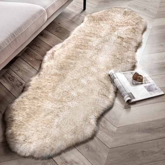 Phantoscope Ultra Soft Faux Fox Fur Light Brown, Indoor Area Rug, 2 x 6 ft, Irregular Shape