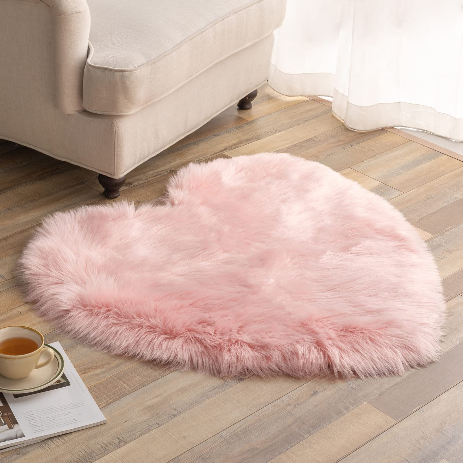 Phantoscope Valentine's Day Mother's Day Ultra Soft Heart Shaped Faux Sheepskin Area Rug, Non Slip Fluffy Modern Heart Carpet for Bedroom Living Room, Pink, 3x3 ft