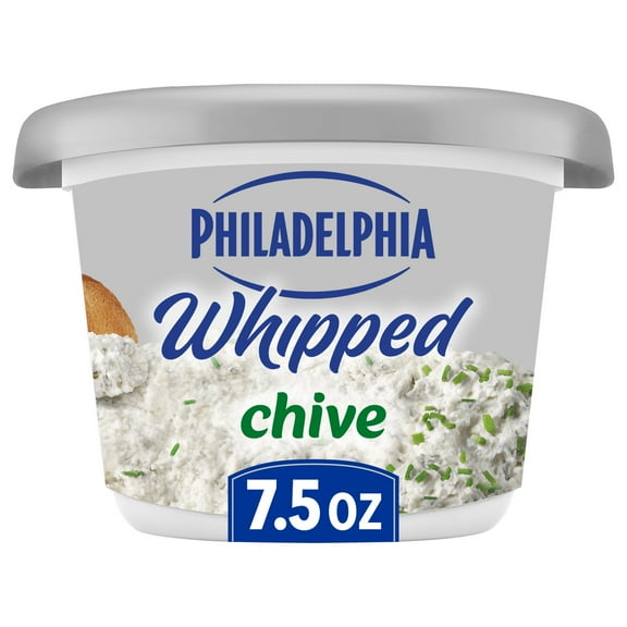Philadelphia Whipped Flavored Cream Cheese Spread, 1 Tub, for Smooth, Spreadable Mornings, Chive, No Artificial Preservatives, Flavors or Dyes, 7.5 oz