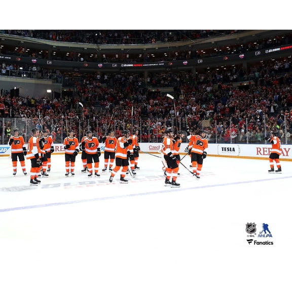 Philadelphia Flyers Unsigned 2019-20 Team Celebration Photo