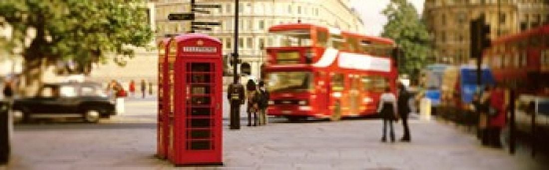 Phone Box Trafalgar Square Afternoon London England United Kingdom Canvas Art - Panoramic Images (18 x 6)