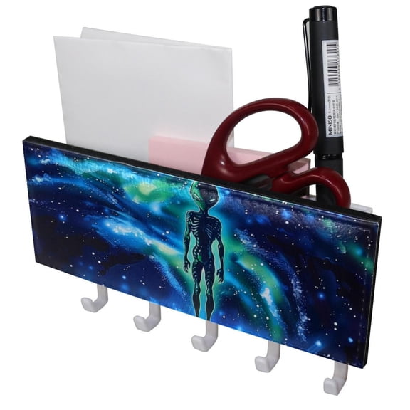 PhooArto Key Holder for Wall Decorative with 5 Key Hooks, Alien Stands Earth Holders Wall Mount Organizer with Mail Key Rack, Self Adhesive